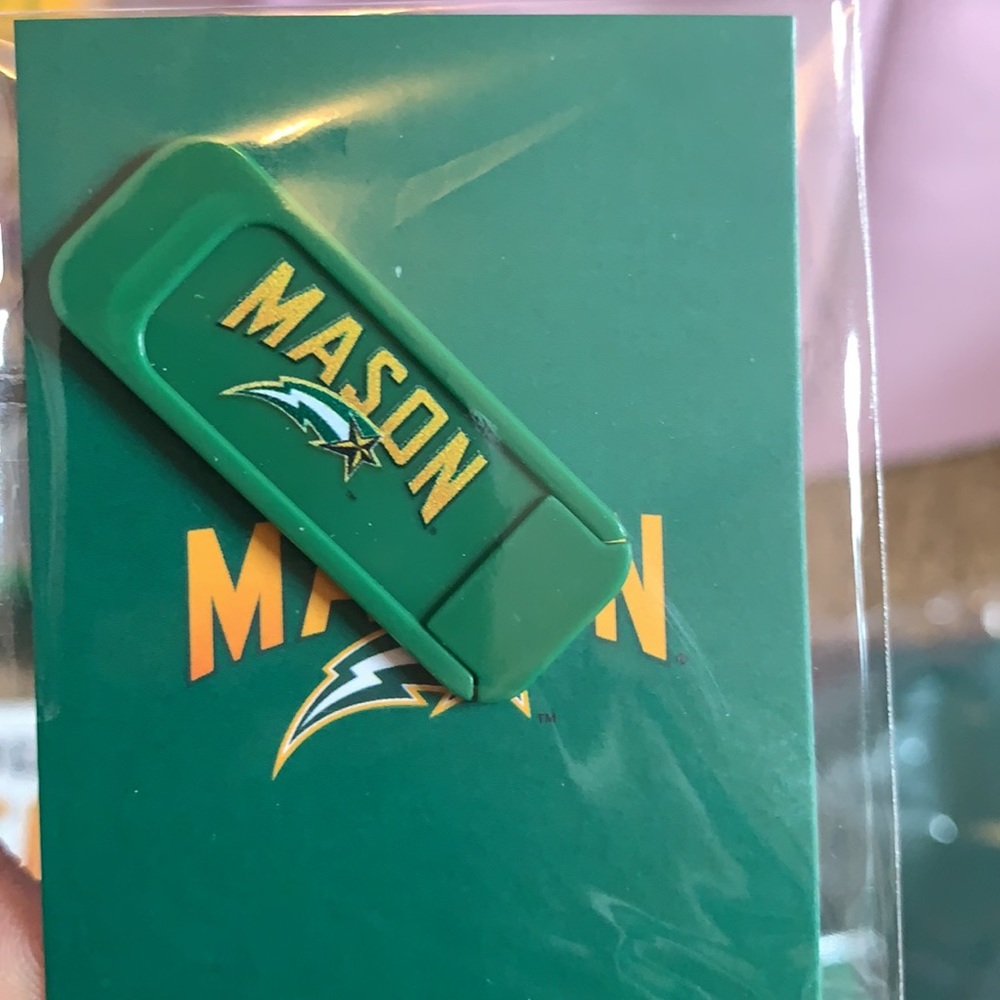 George Mason Stuff - Picture 3 of 3